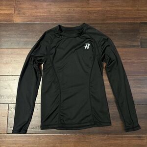 Runhit Boys MEDIUM Athletic Compression Quick Dry Long Sleeve Black Shirt